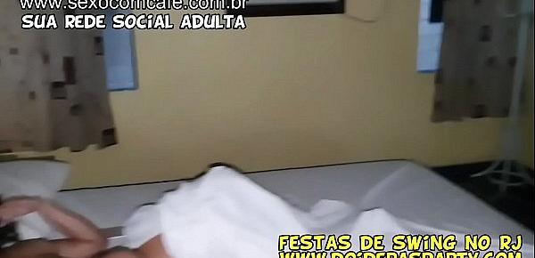  Novinha de 18 Aninhos Jessyca Arantes cheia de tesão chama o tio pra comer ela no quarto do hotel - Trailler - Video Completo no Xvideos RED